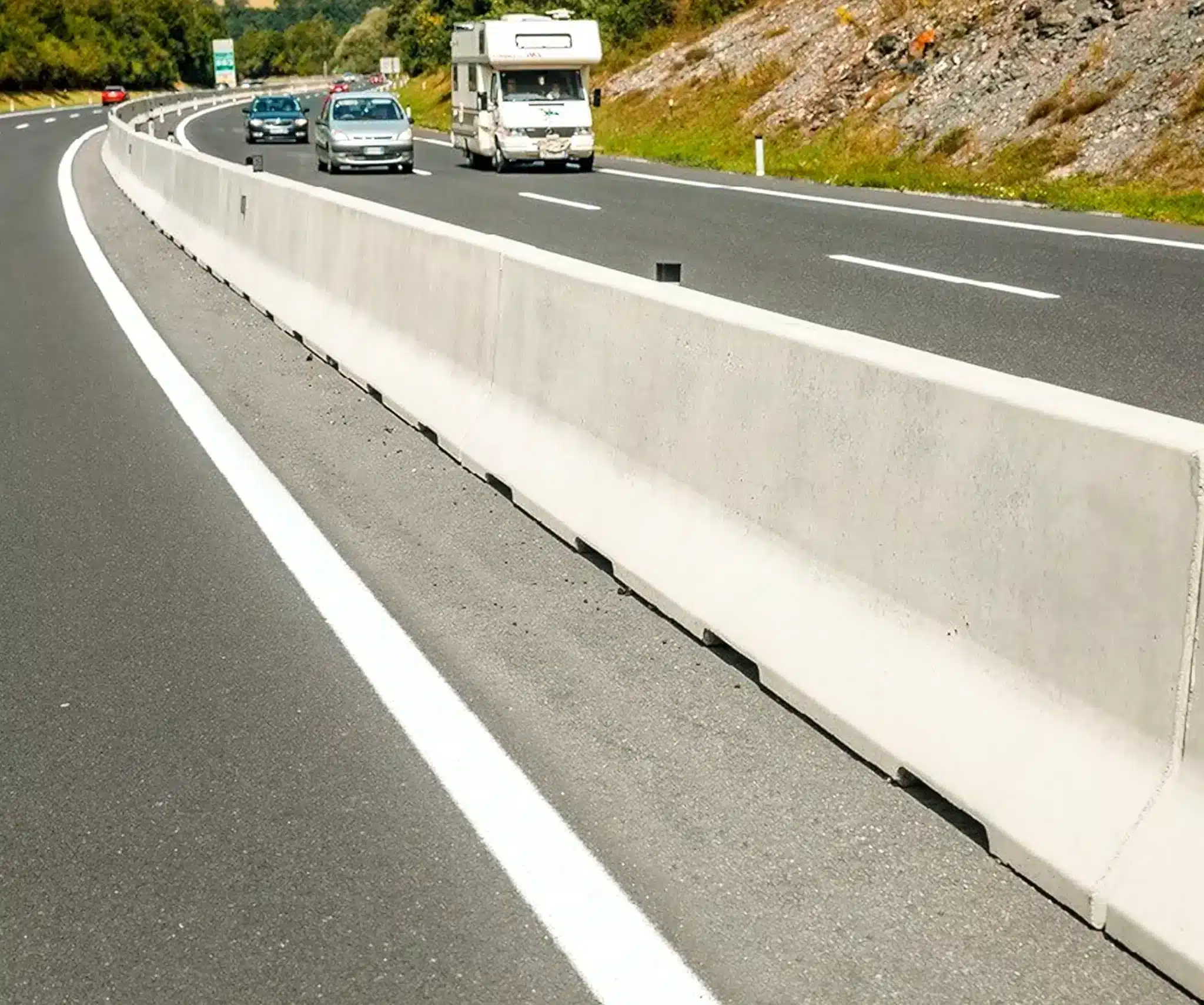 thumbnail image 2 of Set Of 10 Precast Concrete Temporary Barriers – Z Scale 1:220 Model Railroad Scenery, Gray 2 of 4